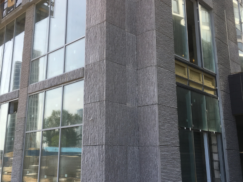 Элементы облицовки фасада из архитектурного бетона